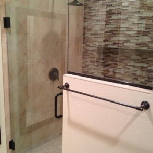 Media 'Accessible shower' in album 'Accessible Showers'